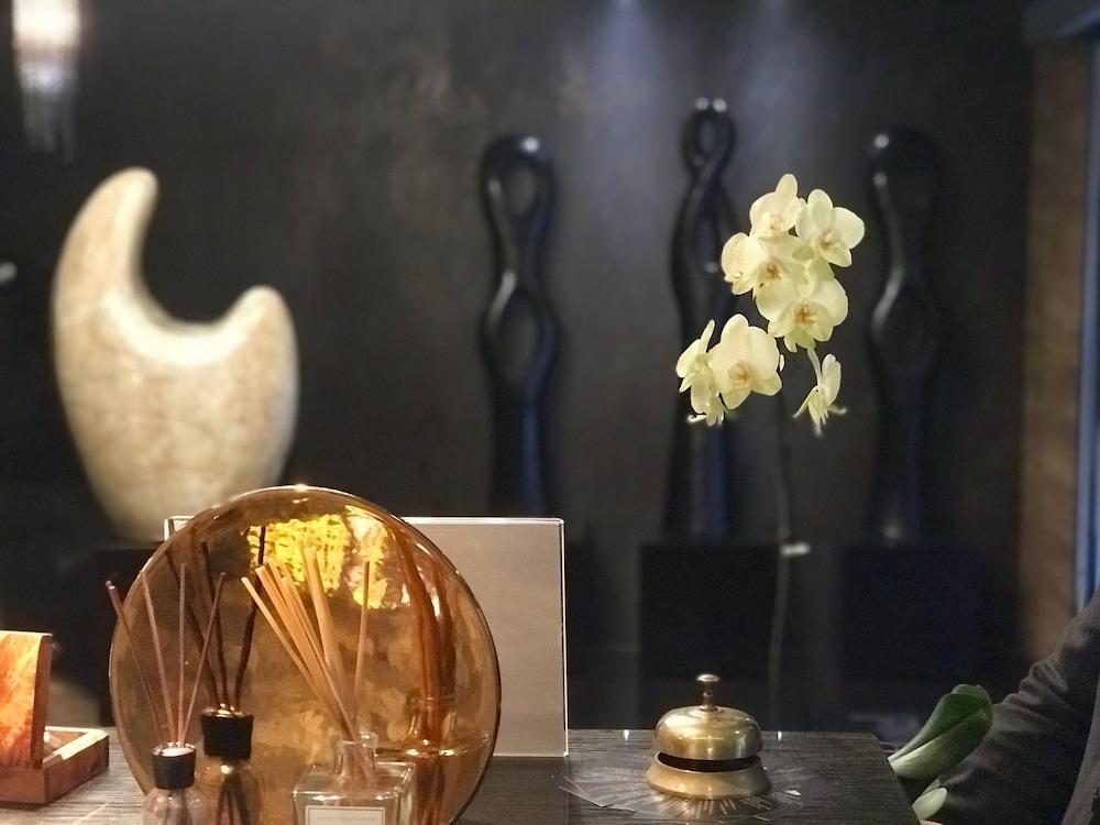 Diva Luxury Hotel Рим Екстериор снимка