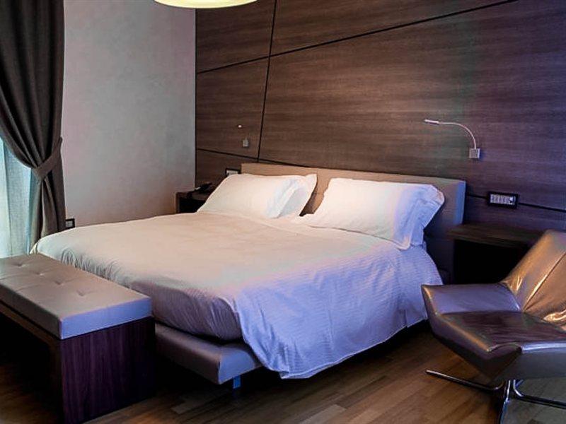 Diva Luxury Hotel Рим Екстериор снимка